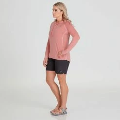 NRS Silkweight Hoodie - Women's 16 NRS Silkweight Hoodie - Women's -BackcountryGear Whop 10140 05 Mauve Model Front 090221 2000x2000 rsz 90242.1647968653