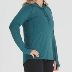 NRS Silkweight Hoodie - Women's 25 NRS Silkweight Hoodie - Women's -BackcountryGear Whop 10140 05 Mediterranea Model FrontCrop 082121 2000x2000 rsz 84763.1647968653