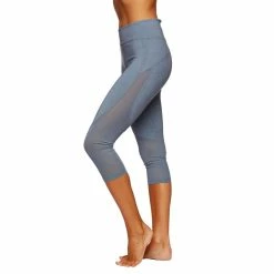 Kari Traa Isabelle Capri - Women's (Spring 2019) 10 Kari Traa Isabelle Capri - Women's (Spring 2019) -BackcountryGear Whop 622199 isabelle capri jeans model 1 karitraa 17297.1676492107