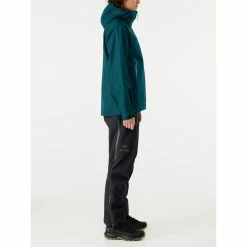 Arc'teryx Beta Pant - Women's -BackcountryGear Whop Beta Pant Black Women Side View Right S22 rsz 22861.1648248910
