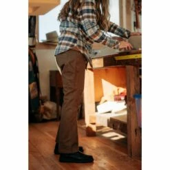 KUHL Rydr Pant - Women's -BackcountryGear Whop Mak Lianna and Chris FA21 050 rsz 63957.1650488462