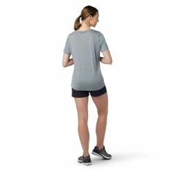 Smartwool Merino Sport 120 V-Neck Short Sleeve - Women's (Spring 2022) 11 Smartwool Merino Sport 120 V-Neck Short Sleeve - Women's (Spring 2022) -BackcountryGear Whop SW016539545 3 p rsz 47117.1657819928