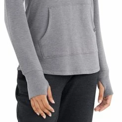 Free Fly Bamboo Fleece Pullover Hoody - Women's (Spring 2022) -BackcountryGear Whop fleece pullover hoody heather navy women top 4 rsz 93113.1642795115.1280.1280 22219.1676490634