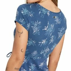 Sherpa Padma Wrap Dress - Women's (Spring 2022) -BackcountryGear Whop padma wrap dress blue model back rsz 55315.1664924748