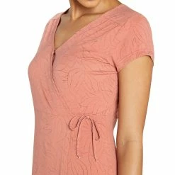 Sherpa Padma Wrap Dress - Women's (Spring 2022) -BackcountryGear Whop padma wrap dress brick model front rsz 52728.1664924748