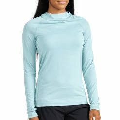 Free Fly Bamboo Shade Hoody - Women's (Spring 2022) -BackcountryGear Whop shade hoody ocean mist women top 1 rsz 36891.1676490372