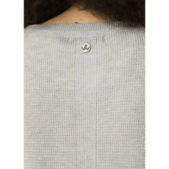 Prana Milani V-Neck - Women's (Fall 2020) 19 Prana Milani V-Neck - Women's (Fall 2020) -BackcountryGear Whop w23202218 grey alt 5 rsz 88958.1653084321