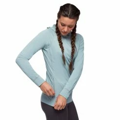 Black Diamond Alpenglow Hoody - Women's -BackcountryGear Whop w alpenglow hoody blue ash side model rsz 19326.1676319897